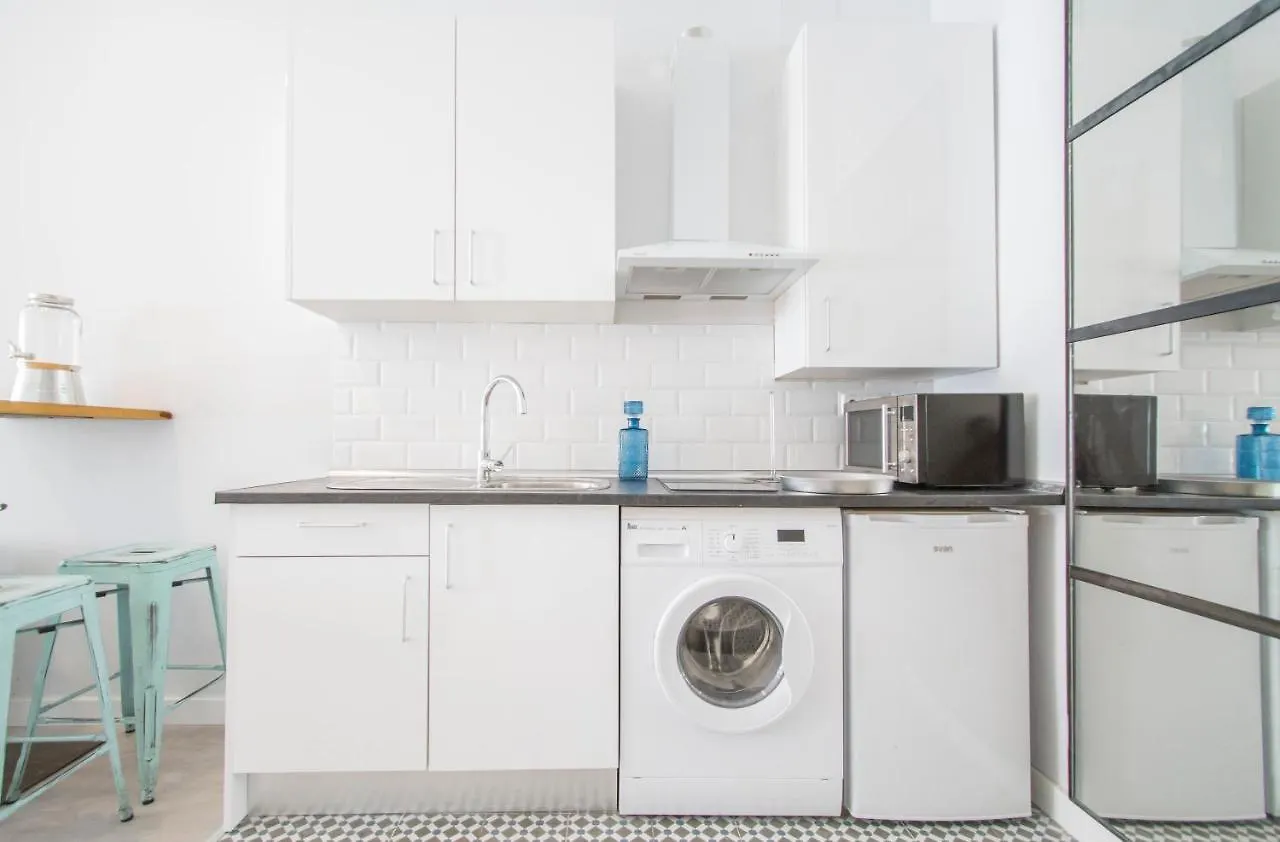 Apartamento Moderno Estudio-Loft Chamartin Madrid